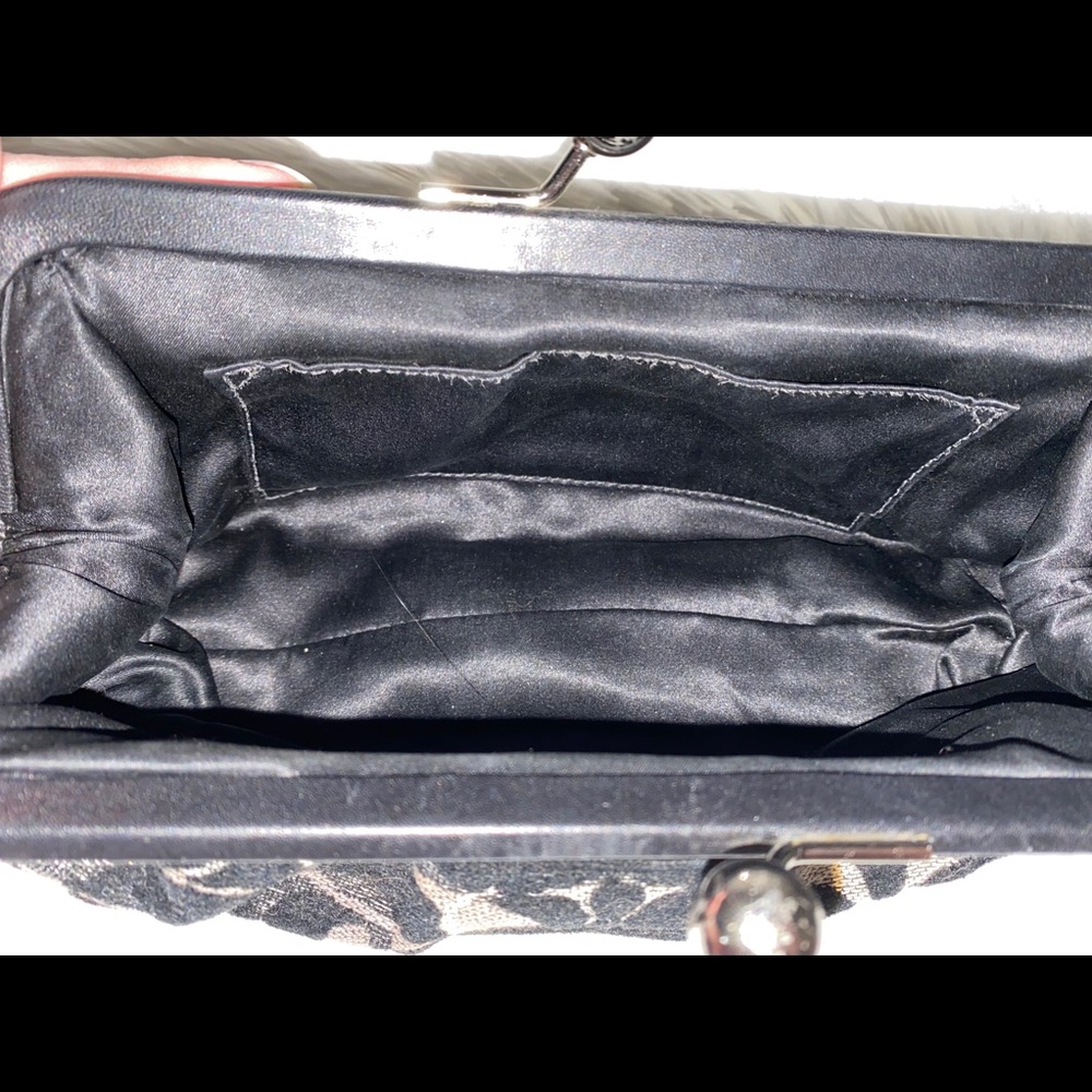 Coach clutch - Picture 4 of 8